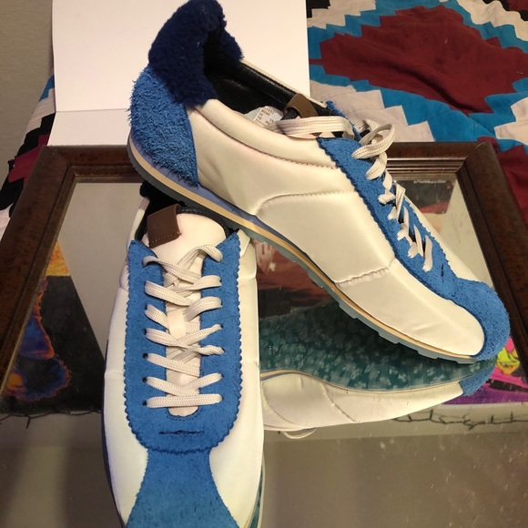 COACH low top SATIN SUEDE DYED FUR. Designer DS - Picture 4 of 4